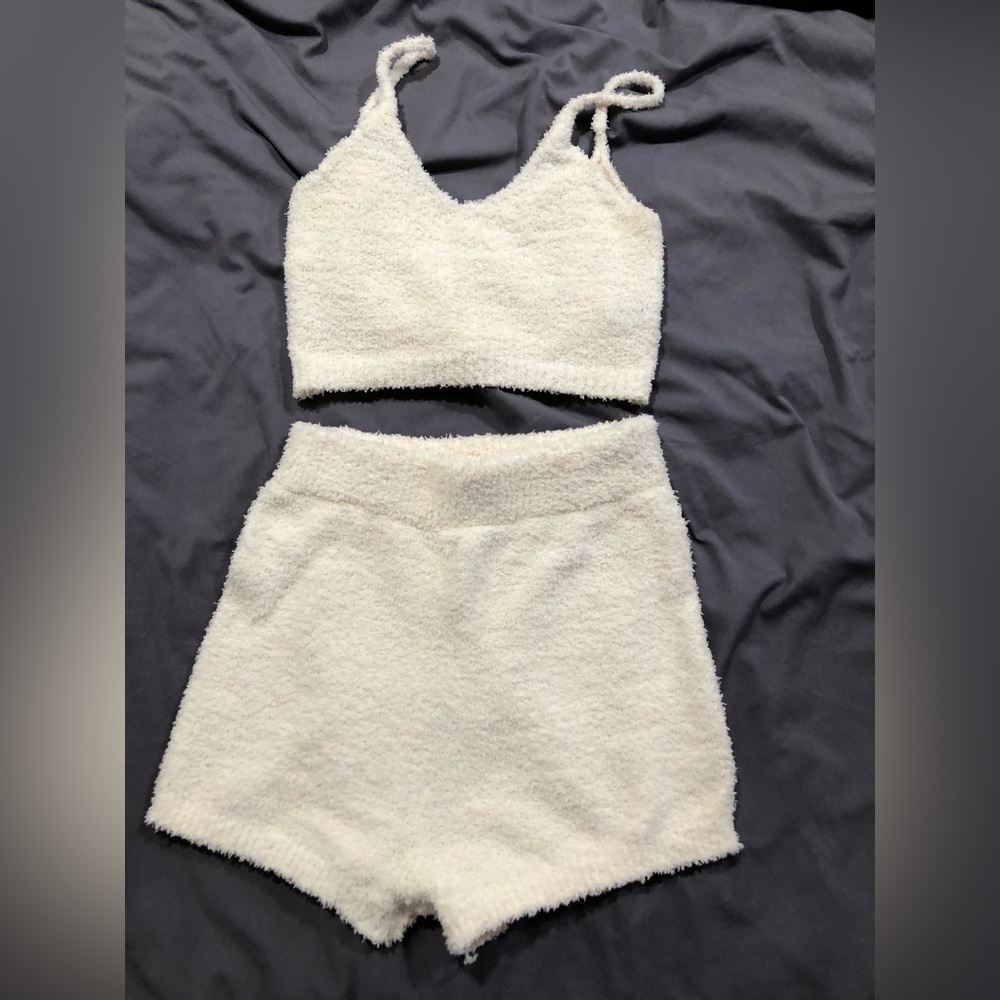 Cream Soft Set